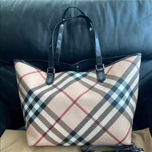 Burberry Nova Check Tote Bag
